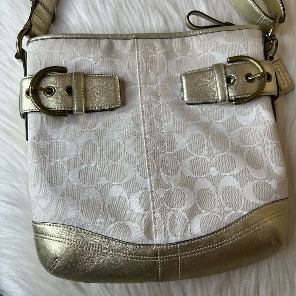 Coach couple 503
